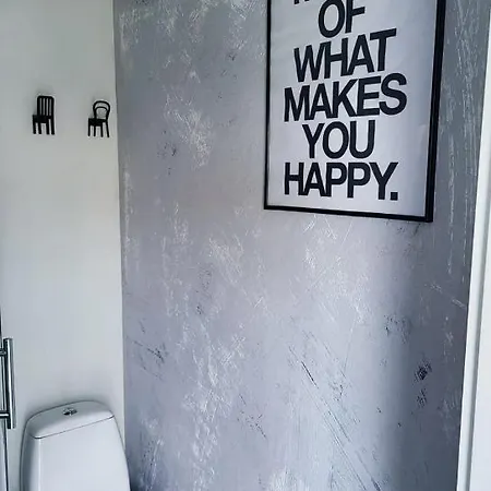 Nyaraló Add Story *